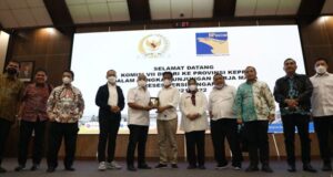 Kepala BP Batam bersama Komisi VII DPR RI. (ist)