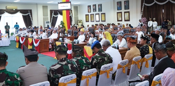Suasana saat berjalannya Rapat Paripurna Istimewa. (Foto DPRD Tanjungpinang)