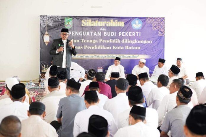 Sekda Batam Hadiri Penguatan Budi Pekerti Guru
