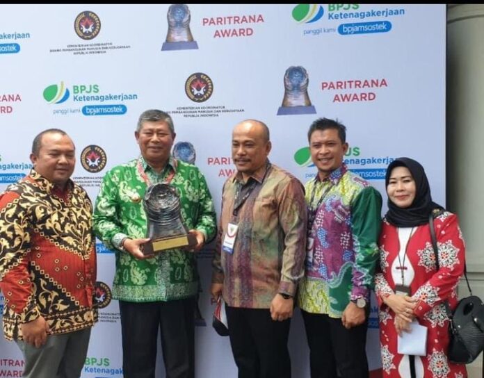 Anambas Raih Juara Nasional Paritrana Award, Sunjana Achmad Beri Apresiasi